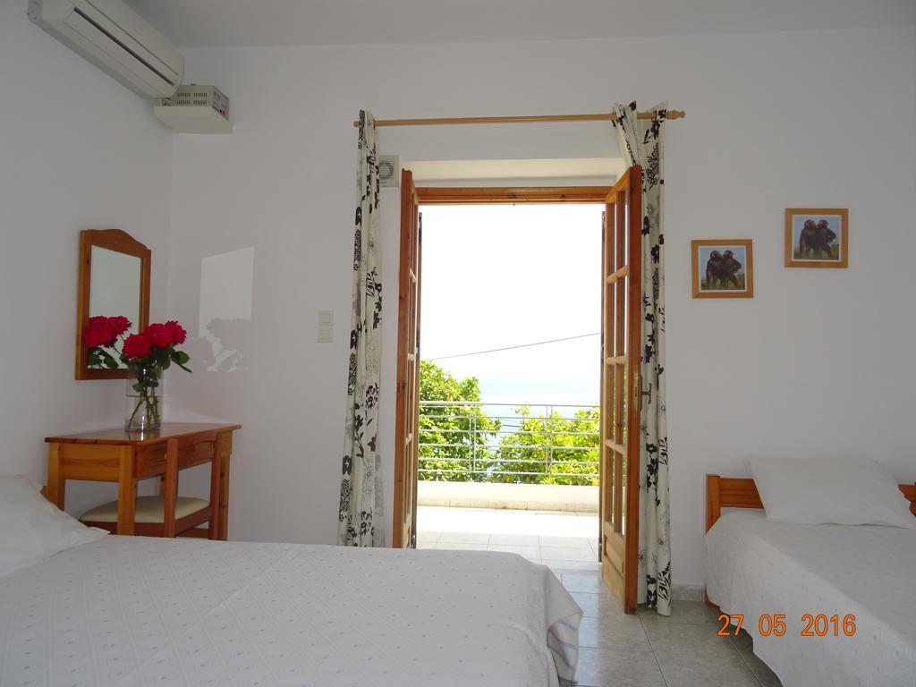 Ionian View Apartment Himare Exterior photo