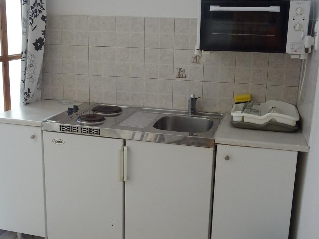 Ionian View Apartment Himare Exterior photo