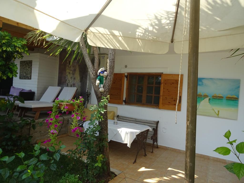 Ionian View Apartment Himare Exterior photo